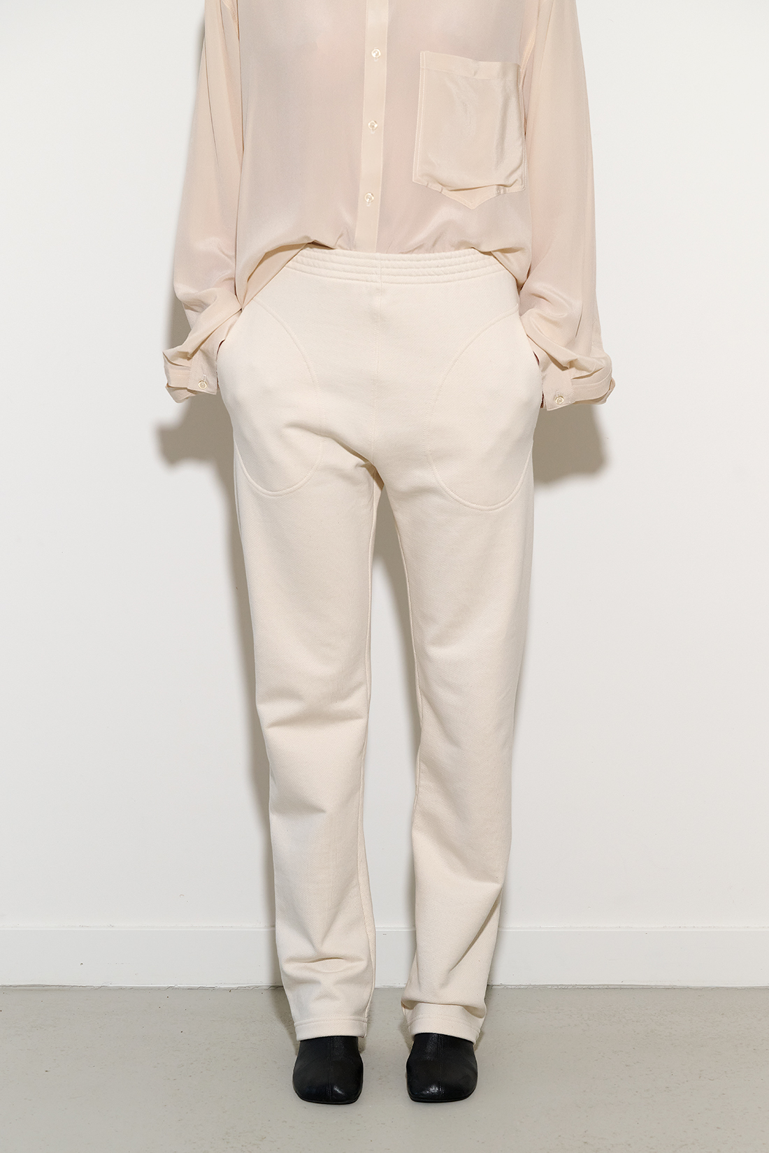 pants relax cream sweat