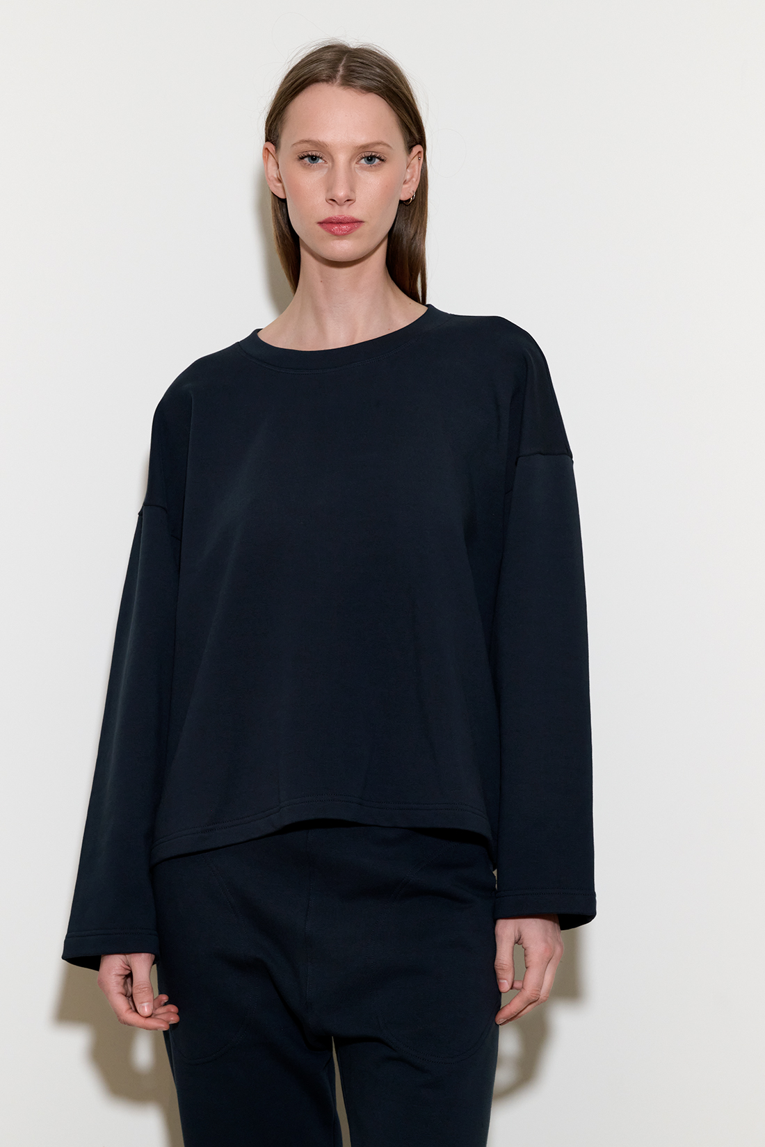 sweater box navy sweat